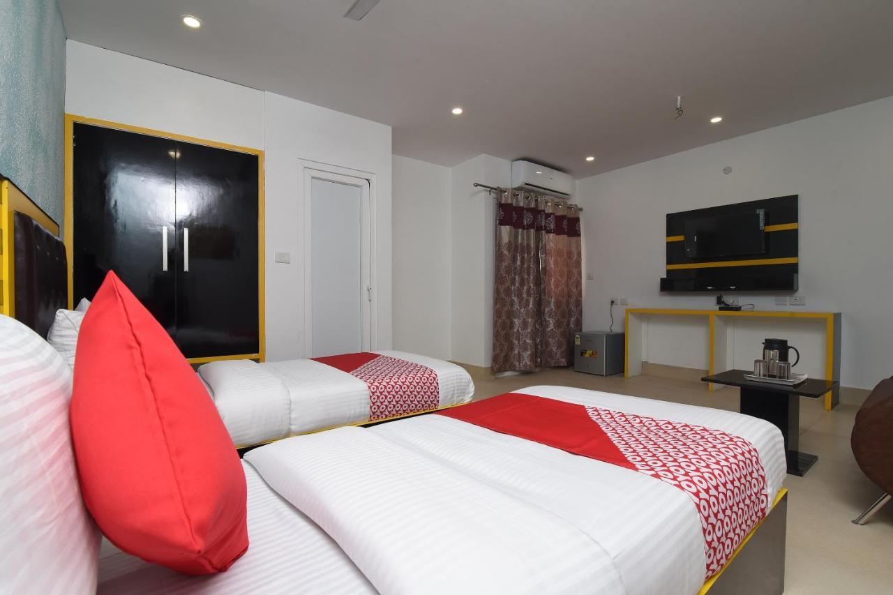 Capital O 13310 Noida Suites מראה חיצוני תמונה