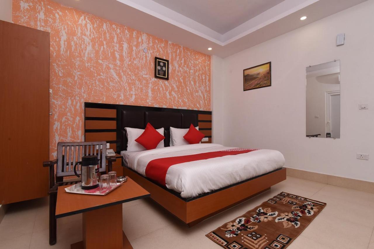 Capital O 13310 Noida Suites מראה חיצוני תמונה