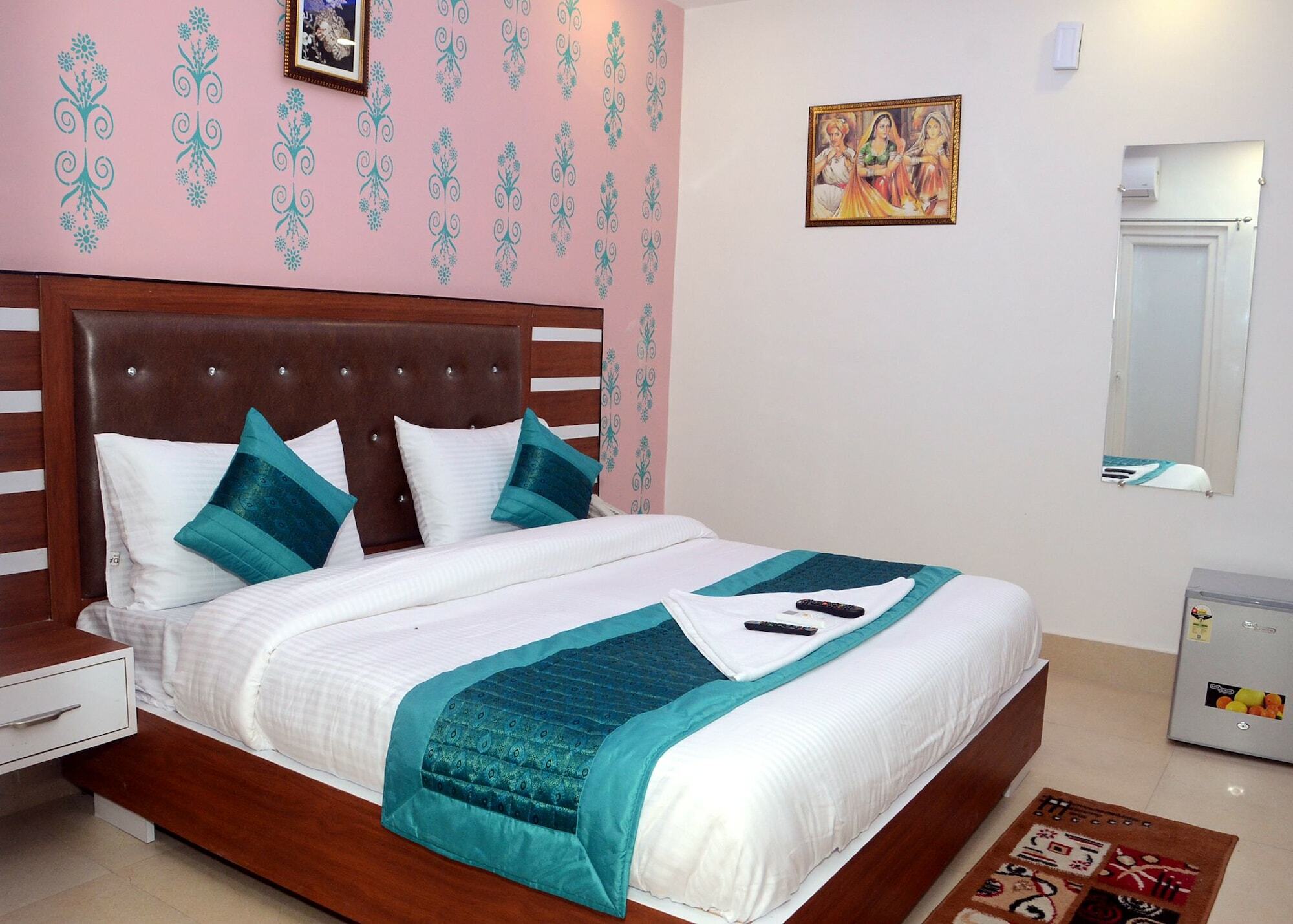Capital O 13310 Noida Suites מראה חיצוני תמונה